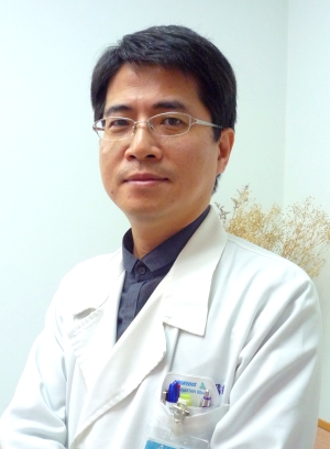 Image:Dr. Yan-Teh Chang