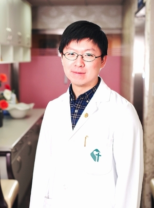 Image:Dr. Yi-Xuan Hu